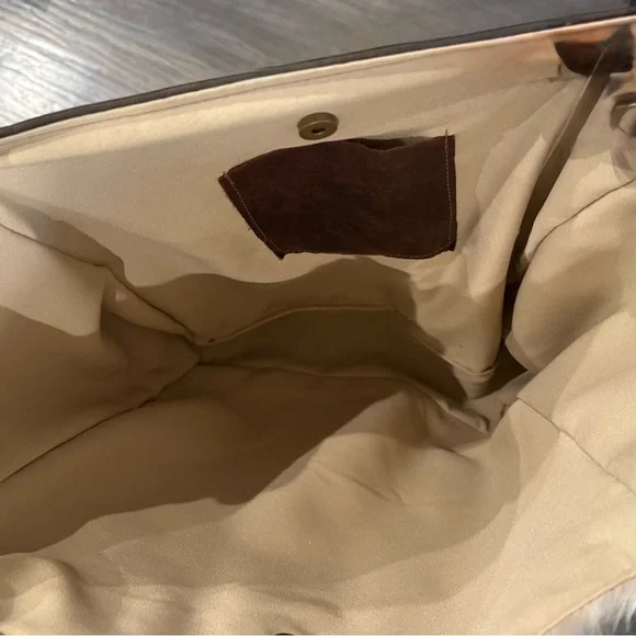 Stylish Beige and Brown Fringe Shoulder Bag - Picture 8 of 13